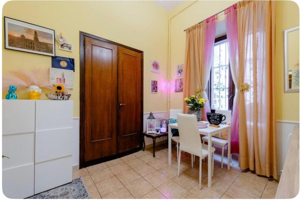 Glam Sm Maggiore Guest House Rome Bagian luar foto